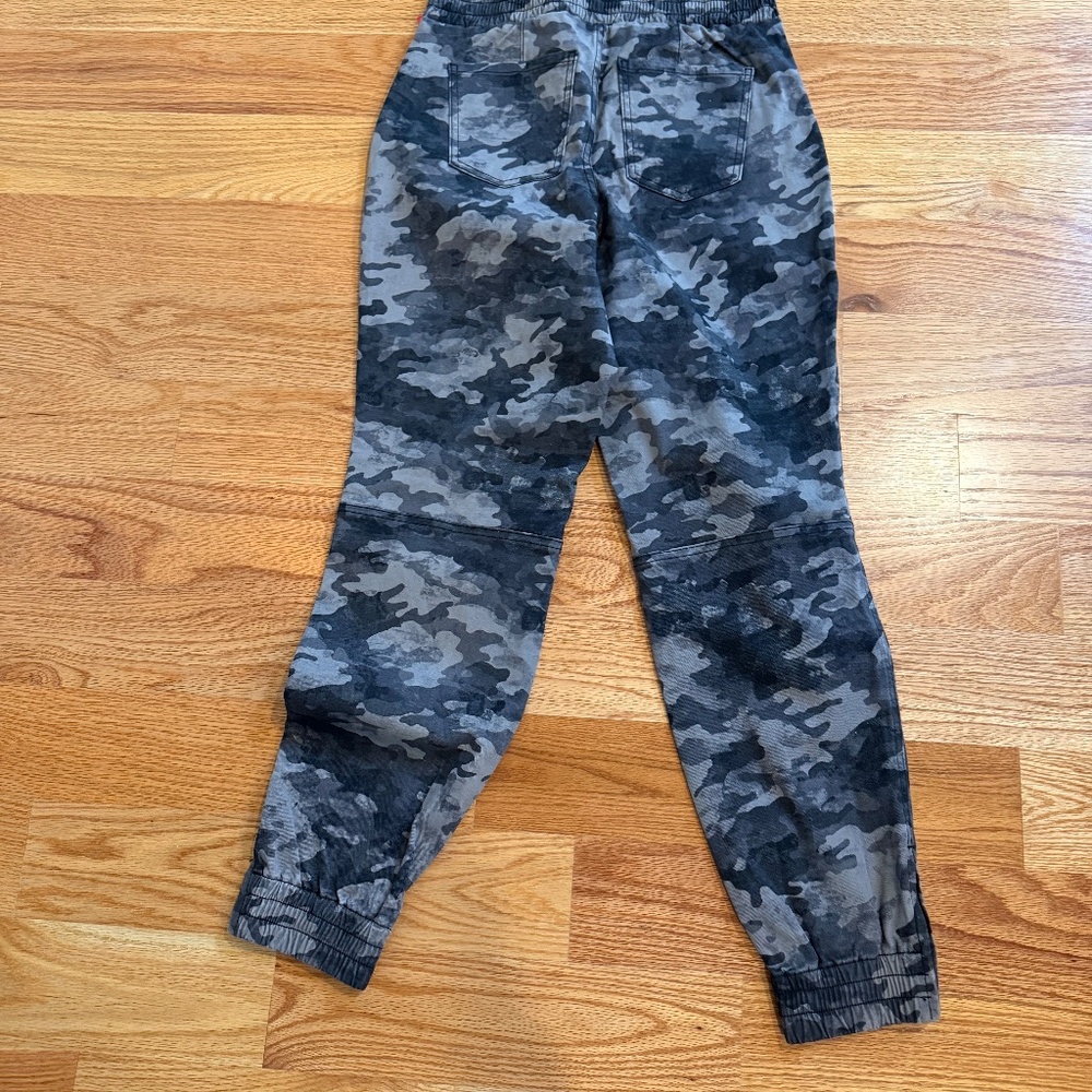 SPANX Cargo Joggers